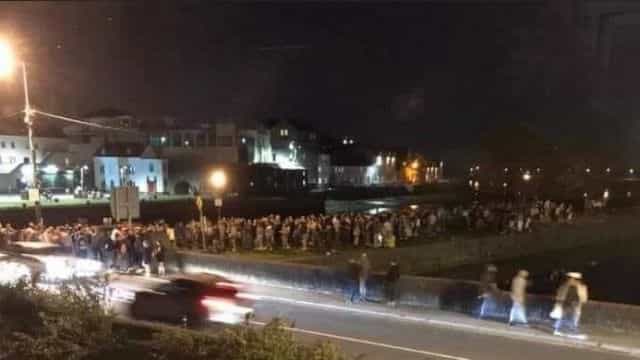 Galway politicans react to images of large crowds in Spanish Arch area Galway politicans react to images of large crowds in Spanish Arch area