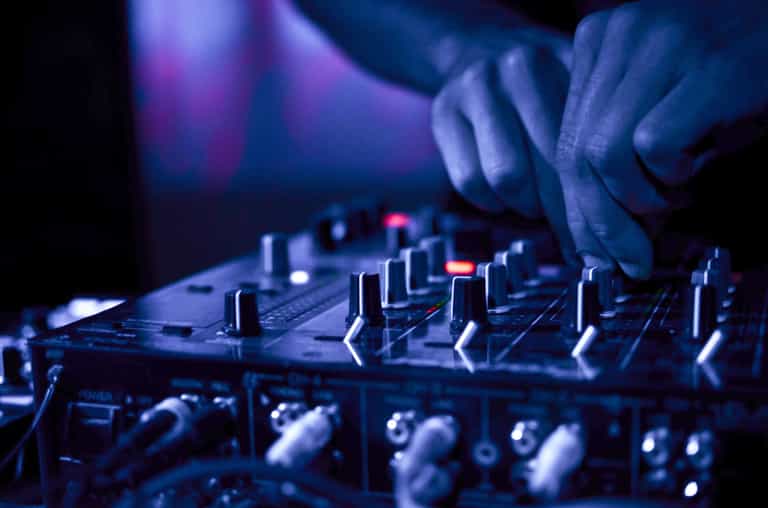 We’re hosting an exclusive DJ set for UCC students and there are class prizes to be won