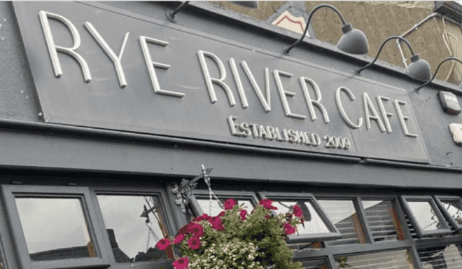 Kildare café warns they won’t accept ‘physical or verbal abuse’ from customers