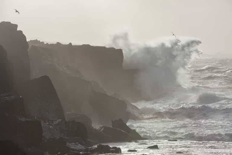 Storm Agnes: Met Éireann issues weather warnings due to incoming storm