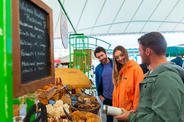 Embrace your inner foodie with these tasty food and drink experiences