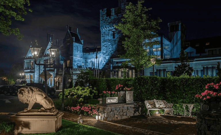 Art Lovers Absolutely Have To Try The Fusion Tea At Clontarf Castle