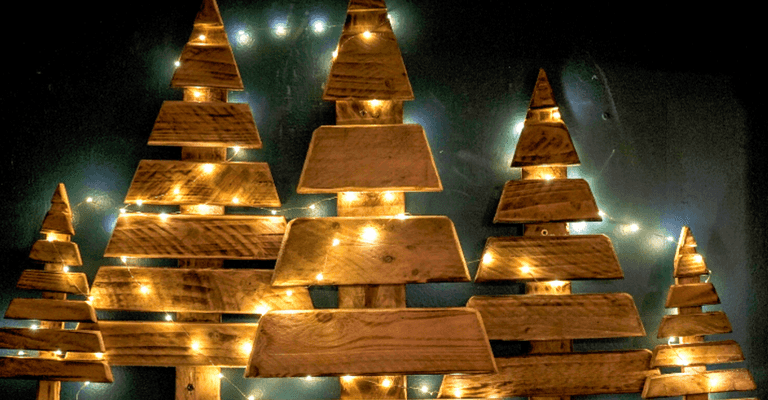 Galway’s most festive pub is giving away free Guinness to promote Green Friday