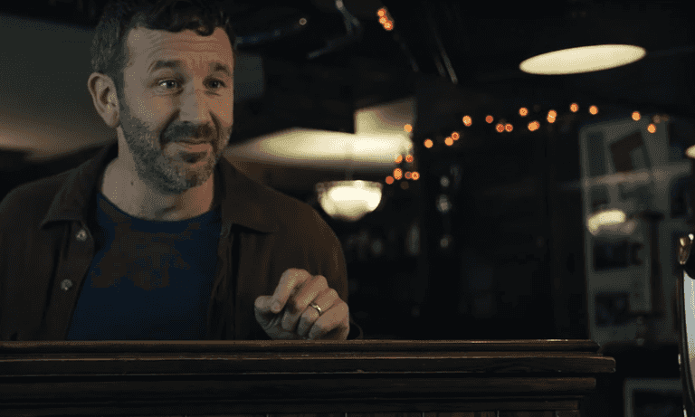 WATCH: Chris O’Dowd surprised locals in the Kingdom and gave them a spin to the pub