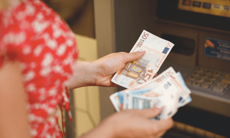 Minimum wage in Ireland set to increase in February