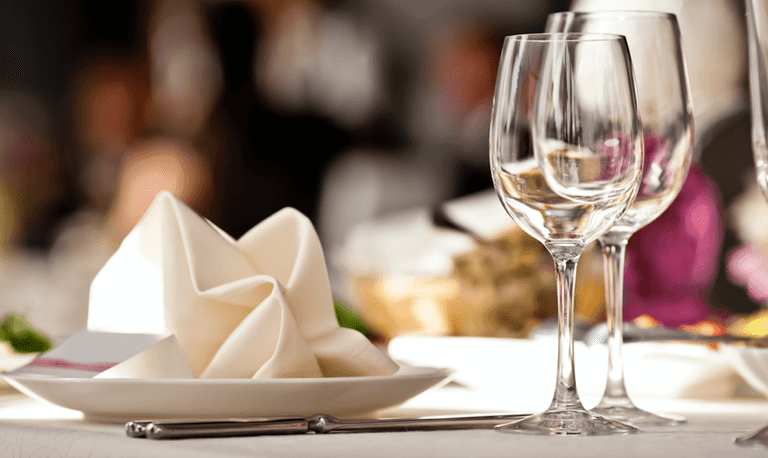 Restaurants plead for help as cancellations soar due to coronavirus