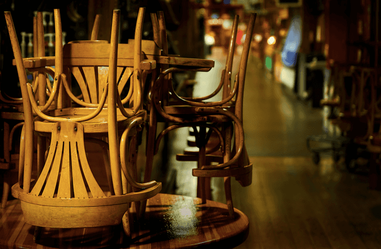 All pubs asked to close for two weeks starting tonight