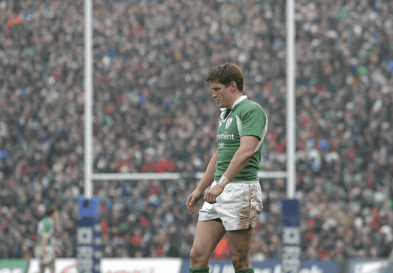 Ronan O’Gara uses social media to find Cork house for doctor