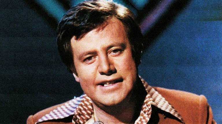 Irish showband star Brendan Bowyer has died aged 81