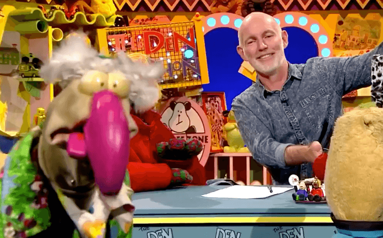 American Niall Horan fans are coming for Dustin the Turkey after Comic Relief