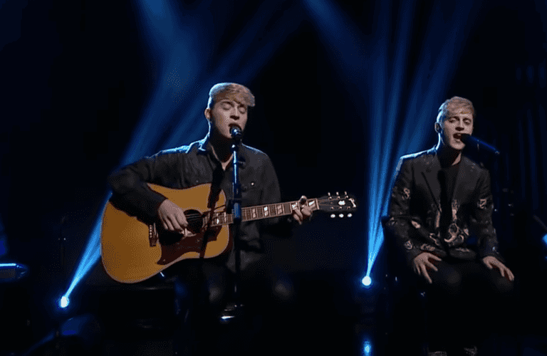 People have big love for Jedward after their Late Late appearance last night