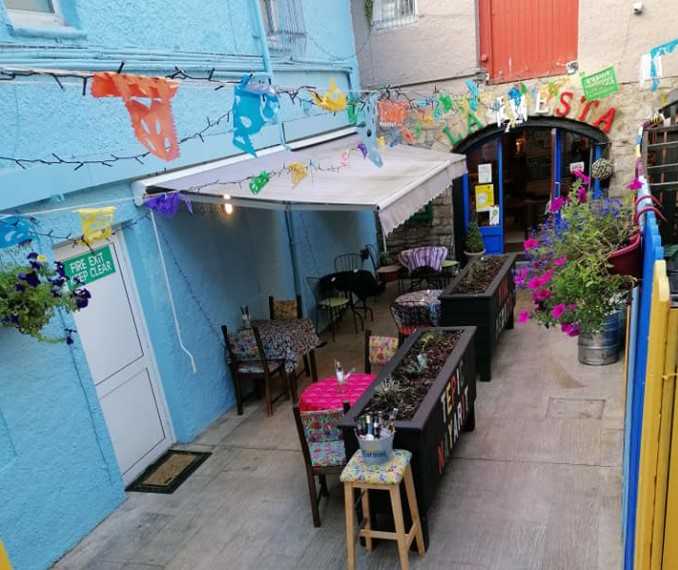 ‘We are here if you need us’ – Donegal restaurant vows to provide for struggling community members 