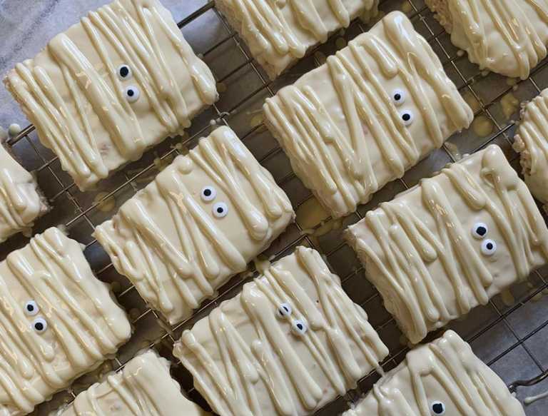 This Sligo café’s Halloween-themed dessert box is a real treat