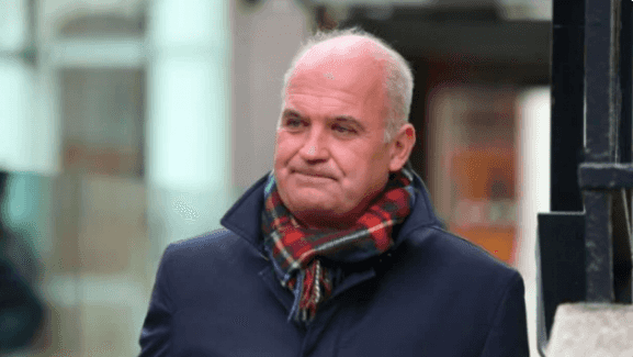 Dr. Holohan is “not expecting to recommend” Christmas drinks in pubs this year