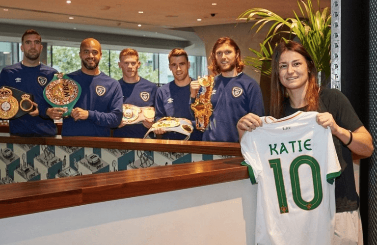 WATCH: Katie Taylor and the Ireland team are staying in the same London hotel and met up today