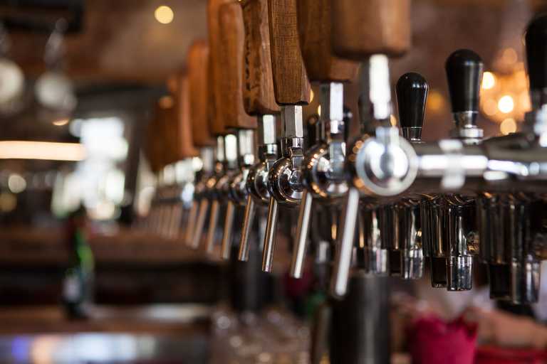 Government decides against introducing fines to crack down on public drinking