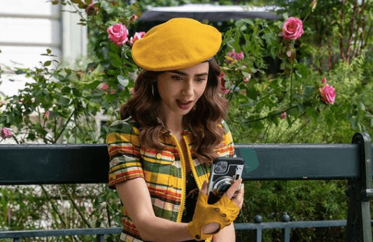 The trailer for season 2 of Emily in Paris has dropped