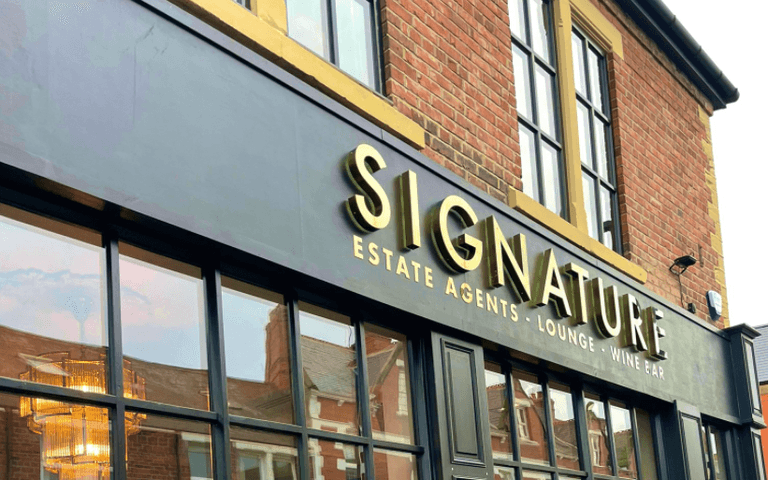 Twitter are losing their lids over this Estate Agent/Wine bar/Lounge Combo