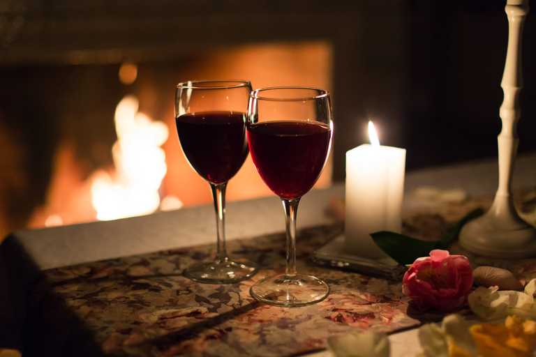 Valentine’s Day, do we love it or hate it?