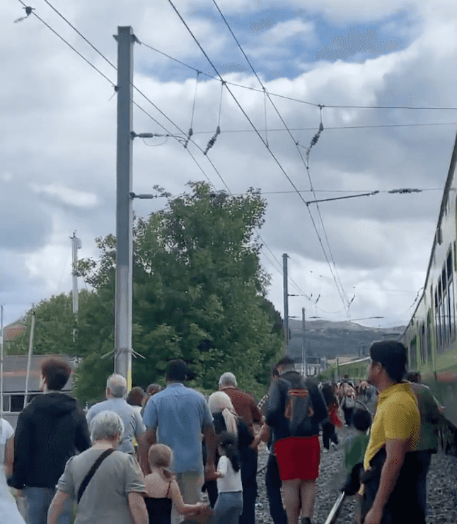 Iarnród Éireann Chief Executive apologises for ‘delay, upset and distress’ caused by Bray train incident