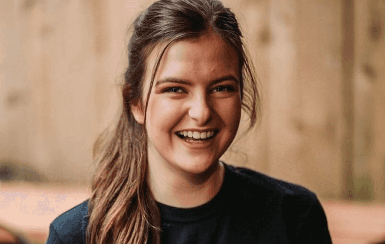 ‘It’s a terrible loss’ Ashling Murphy’s family pay a touching tribute to her at Fleadh Cheoil