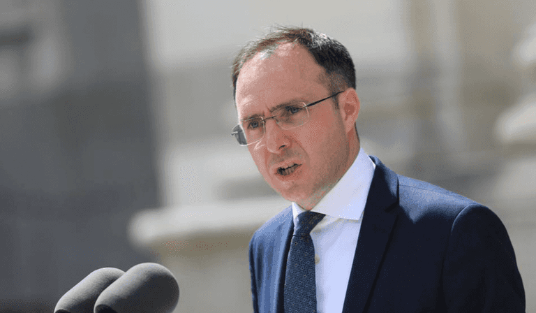 Robert Troy ‘will not apologise for being a landlord’ – Irish Twitter reacts