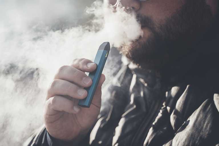 Minister of State says disposable vapes need to be ‘banned completely’