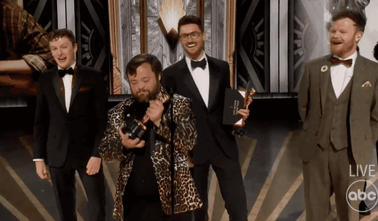 WATCH: The entire Oscars audience sang Happy Birthday to this Irish actor last night WATCH: The entire Oscars audience sang Happy Birthday to this Irish actor last night