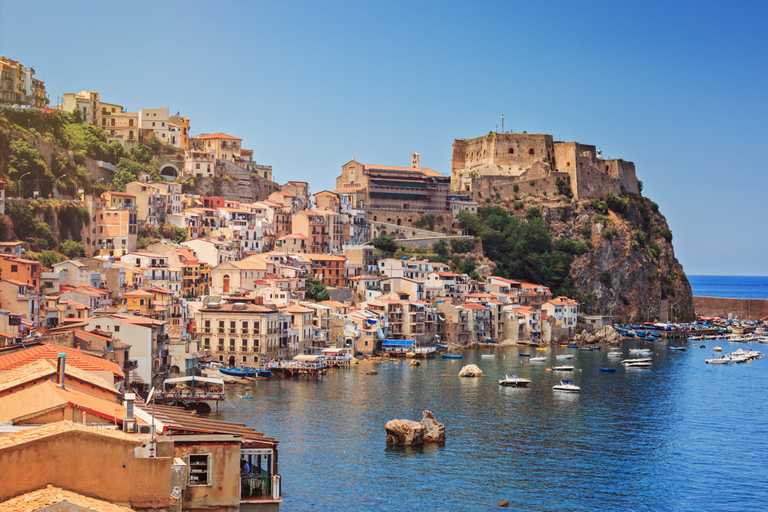 Italian region offering people €30k to move there – if they’re the right age