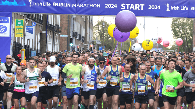 Over 22,000 people take part in Dublin Marathon