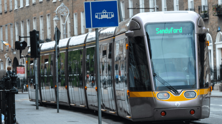 Manhattan Peanuts to challenge Luas Green Line extension in court