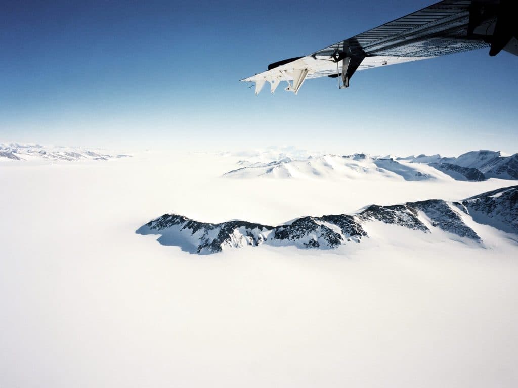 Airbnb And Ocean Conservancy Are Looking For Five Volunteers For An Antarctic Research Mission
