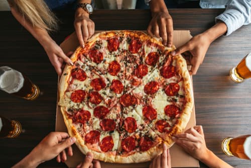 You can get bottomless pizza and ice-cream at this London restaurant