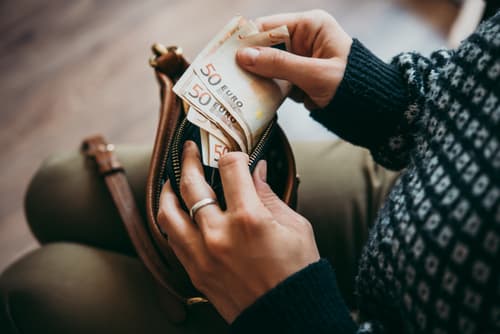 Christmas 2019 dates for social welfare, pension, fuel and benefit payments-here’s all you need to know