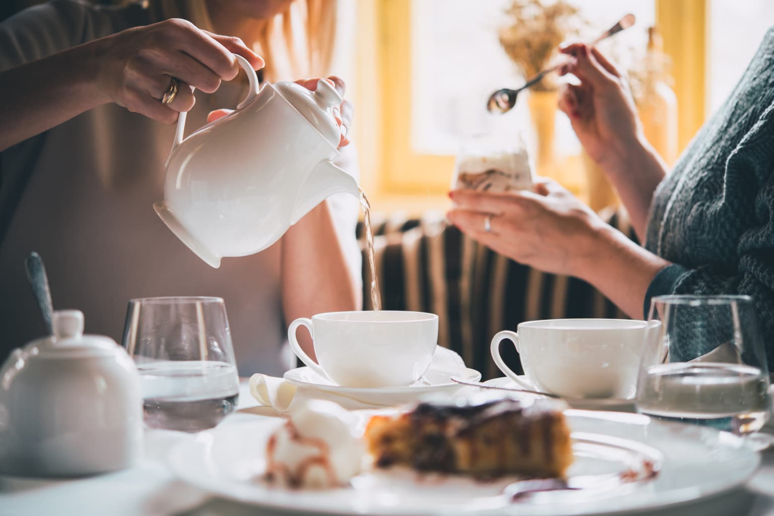 Calls for social bubbles after “unnecessarily cruel” home visit restrictions announced