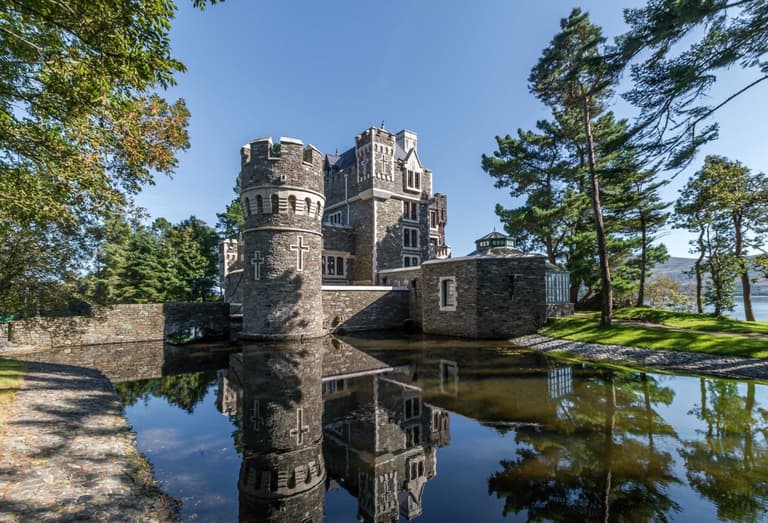PICS: Check out this Kerry castle that has just been sold for €4.5 million