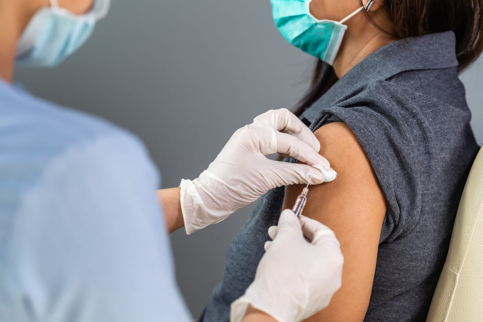 Almost 10,000 doses of the vaccine to arrive in Ireland today