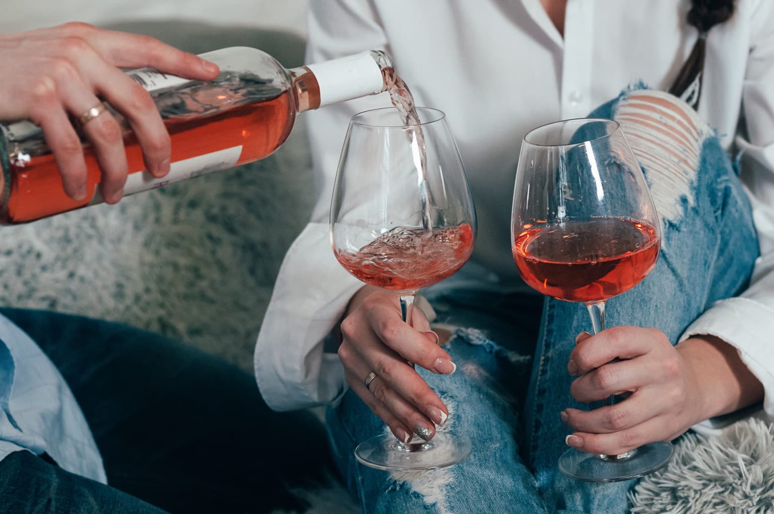 This company will actually pay you to drink wine at home 