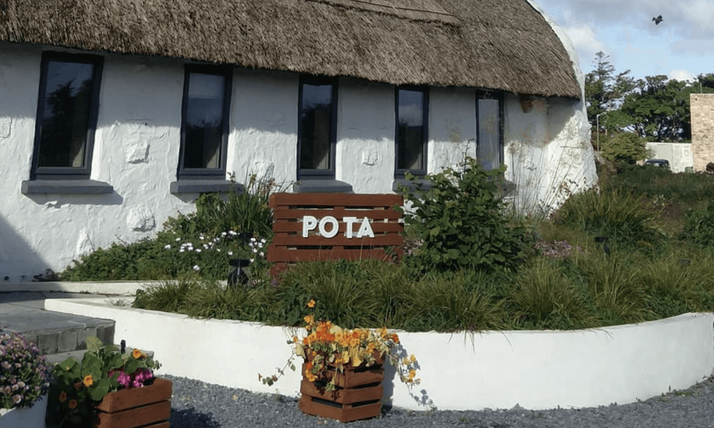 Pick up some cúpla focal over a cupan tae in this as gaeilge Galway café