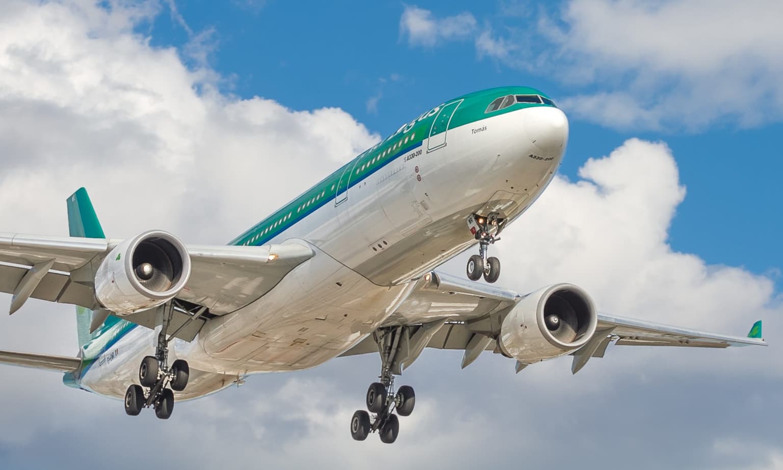 Fly from Europe to North America from €150 with the Aer Lingus sale