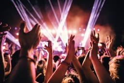 Grab your tickets now! Here are 6 deadly live music gigs happening in Dublin this winter