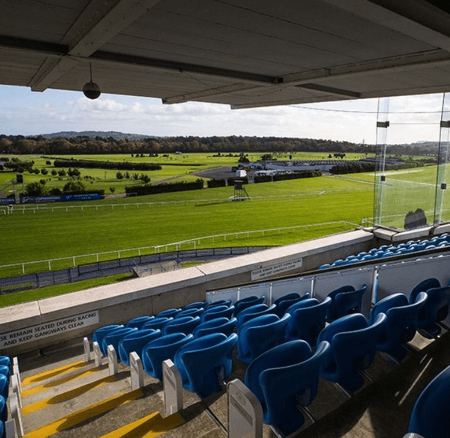 Stephen’s Day races welcome unrestricted crowds for first time in three years