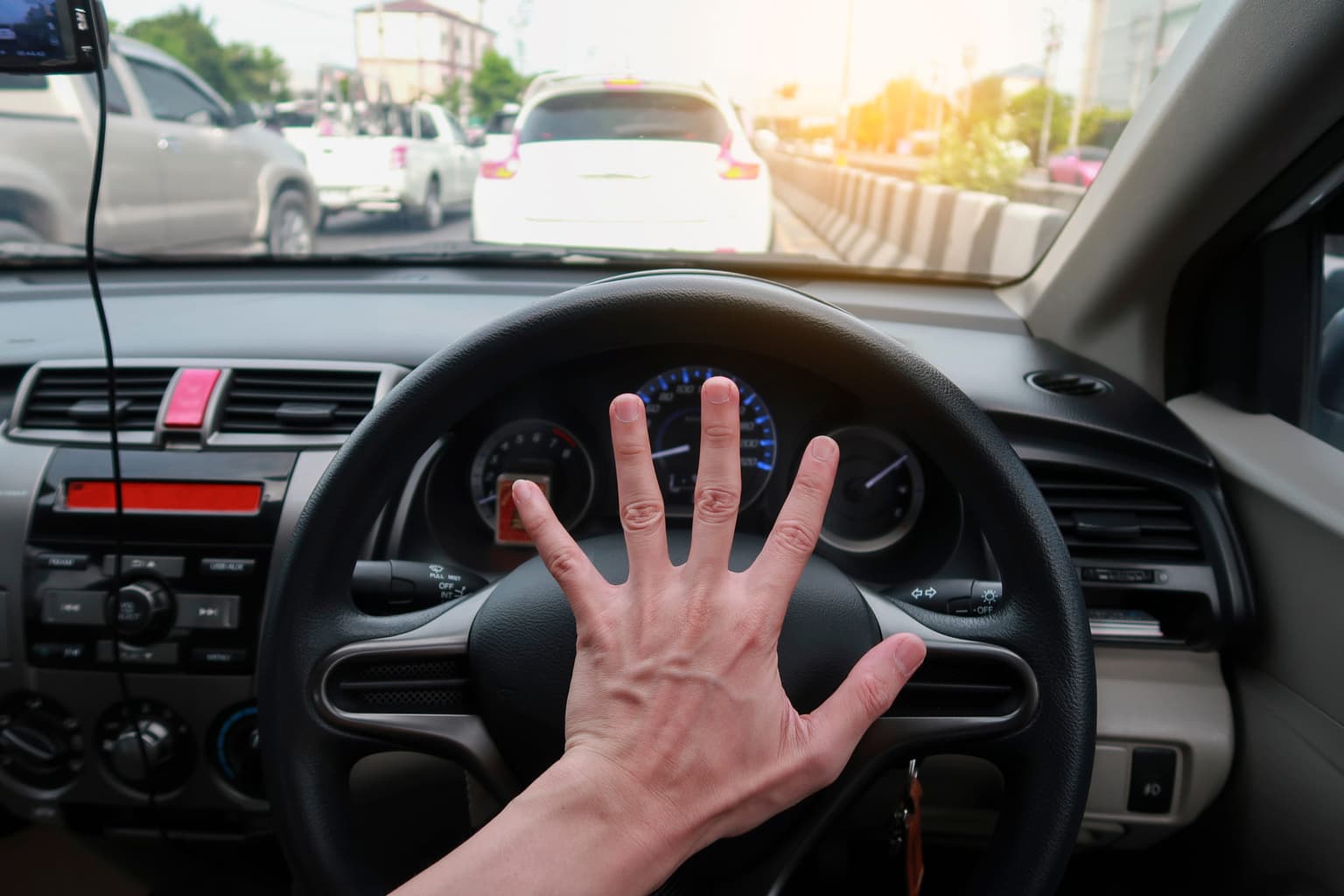 5 driving habits that annoy Irish motorists the most
