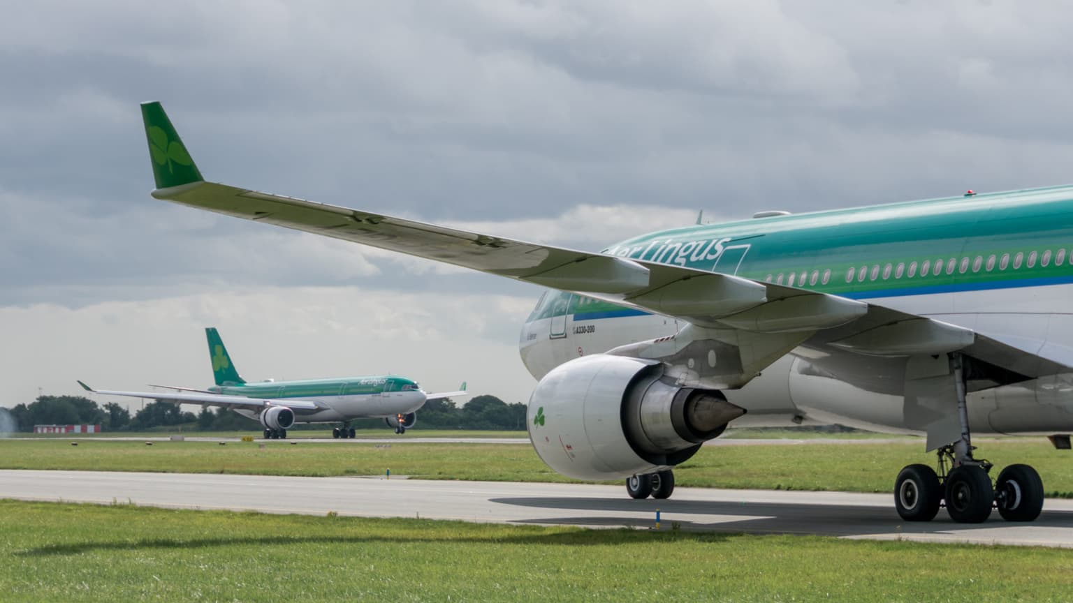 Easter Bank holiday airport updates: Advice for those flying this weekend