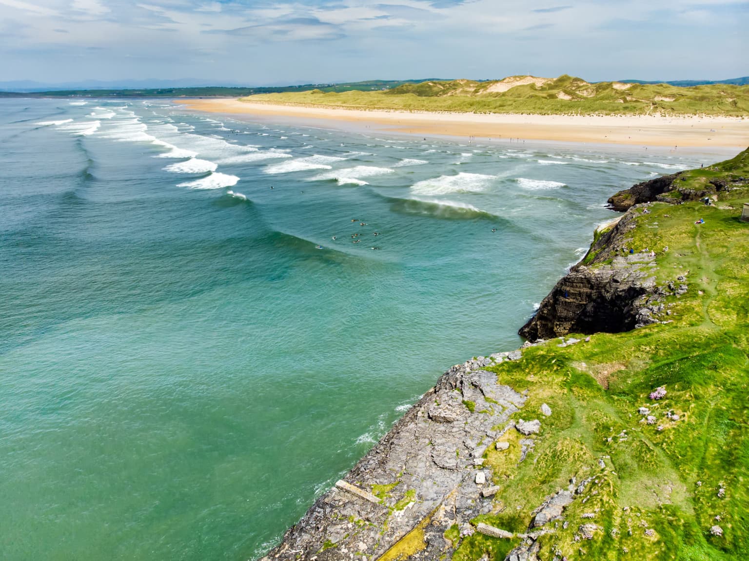 6 benefits of sea swimming to convince you to go for a pre-Christmas dinner dip