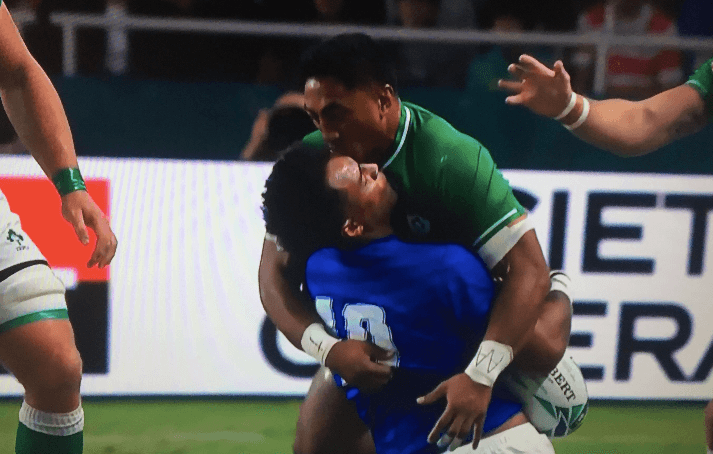 TWEETS: Irish Fans React To Bundee Aki’s Red Card Against Samoa