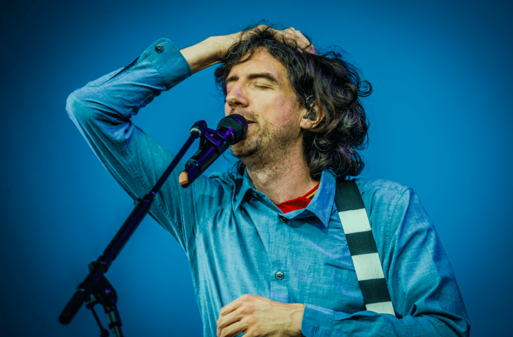 Gary Lightbody pays touching tribute to father, who passed away just before Christmas