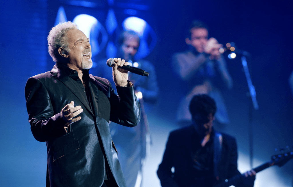 What’s new pussycat? Tom Jones announces two major Irish gigs