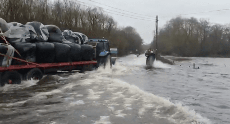 Three lads take their jet skis to the roads in Tipperary to tackle the floods