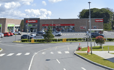 Dundalk supermarket to open for elderly only amid Covid-19 crisis